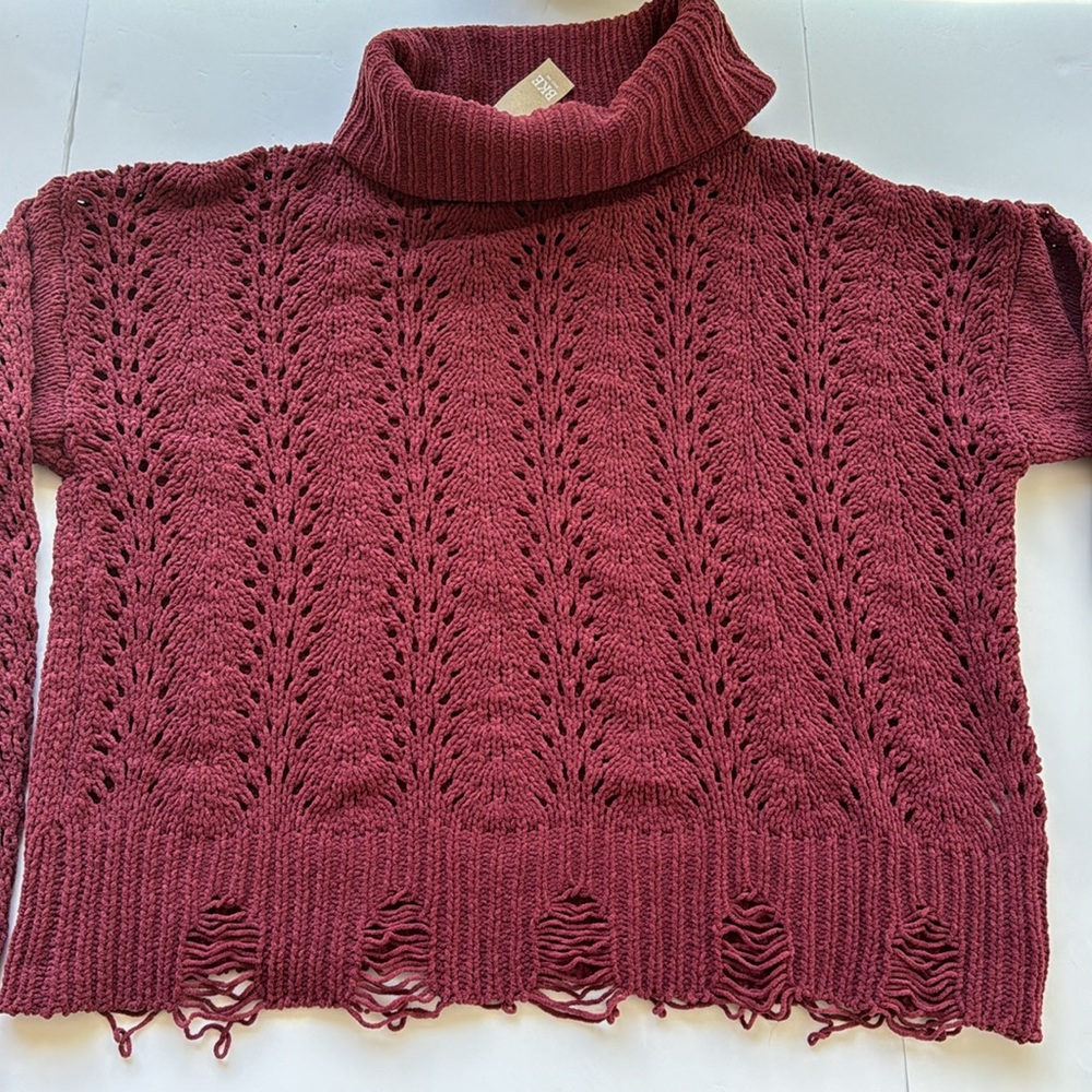 Buckle Chenille Burgundy Turtleneck Sweater size Medium oversized